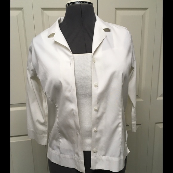 Eddie Bauer Tops - Eddie Bauer 3/4 length sleeve no iron white blouse.